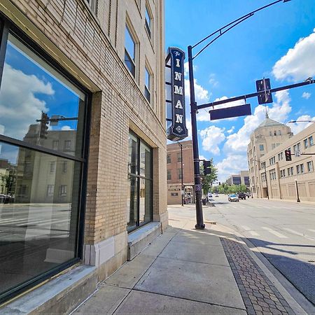 Gorgeous And Spacious Studio At The Historic Inman - 200 Champaign Kültér fotó