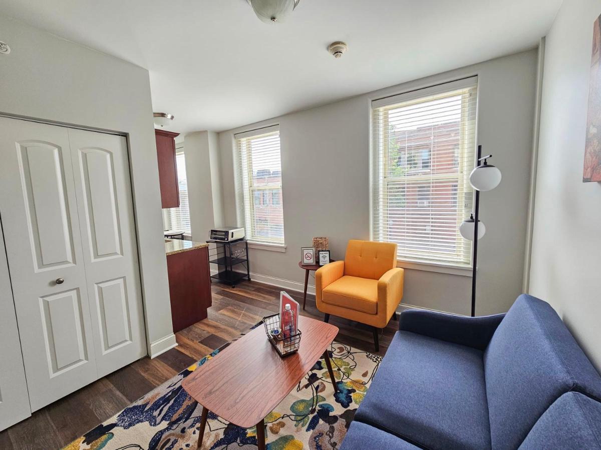 Gorgeous And Spacious Studio At The Historic Inman - 200 Champaign Kültér fotó